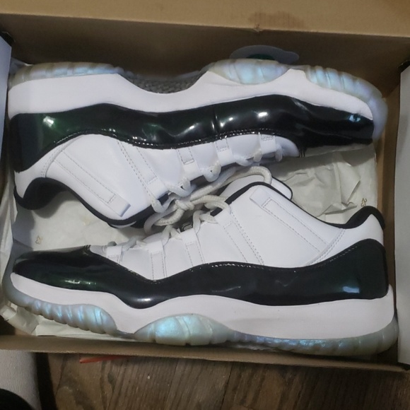 jordan Other - AIR JORDAN 11 RETRO LOW EMERALD